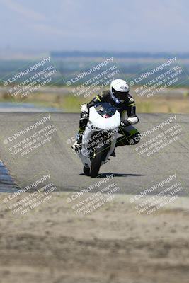 media/Jun-14-2025-Lets Ride (Sat) [[c36d48699a]]/B Group/1120am (Grapevine)/